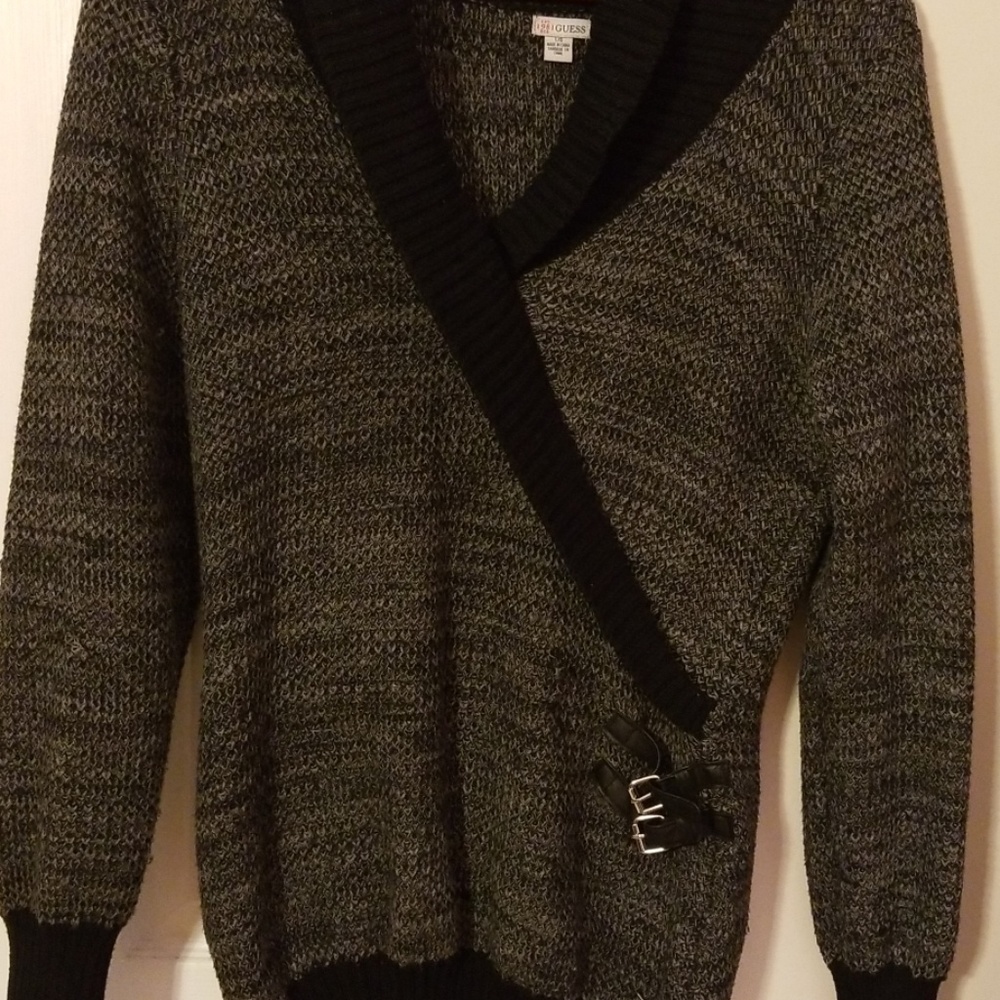 Guess sweater